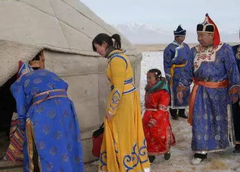 蒙古包里的这些习俗礼节您了解吗？
